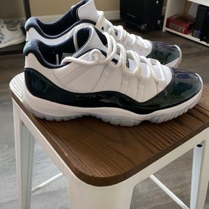 Air Jordan 11 Emeralds